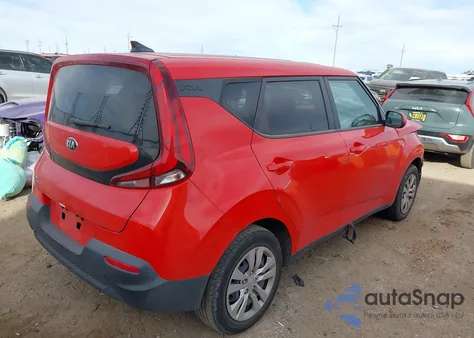 2021 Kia Soul Lx z USA, uszkodzony, nr VIN KNDJ23AU2M7770411